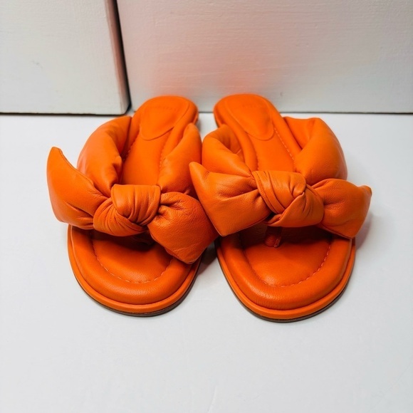 ALEXANDRE BIRMAN Clarita Puffy Knot Flat Orange Sandals Size 8 - Picture 3 of 7